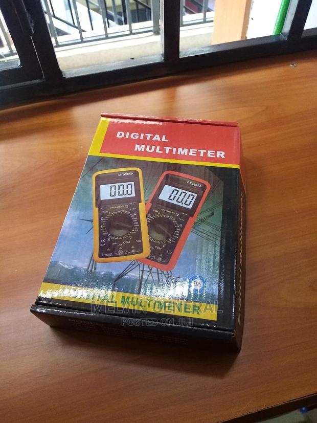 Digital Multimeter For Testing - main view