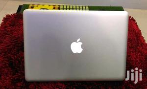 Laptop Apple MacBook Pro 4GB Intel Core i5 HDD 500GB