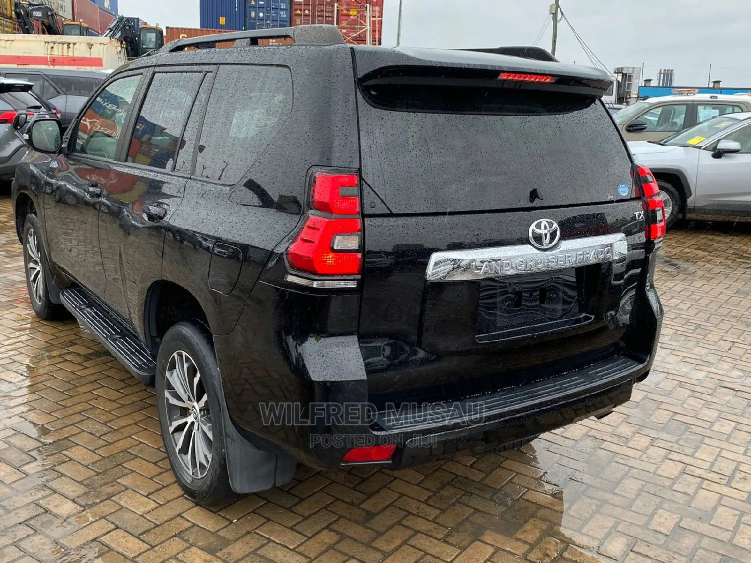 Toyota Land Cruiser Prado 2018 Black