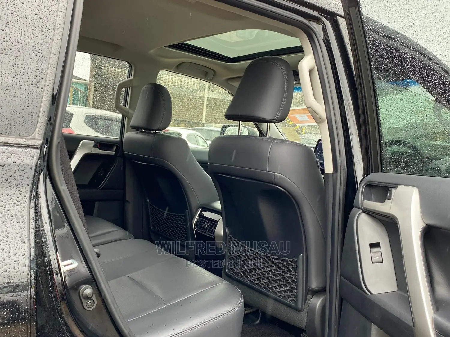 Toyota Land Cruiser Prado 2018 Black