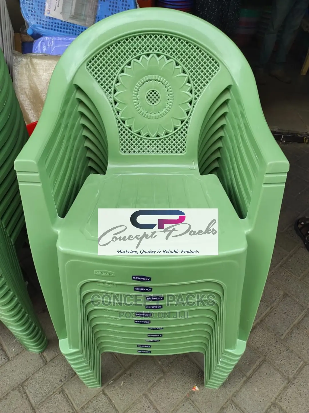 Kenpoly Plastic Chair With Arms.