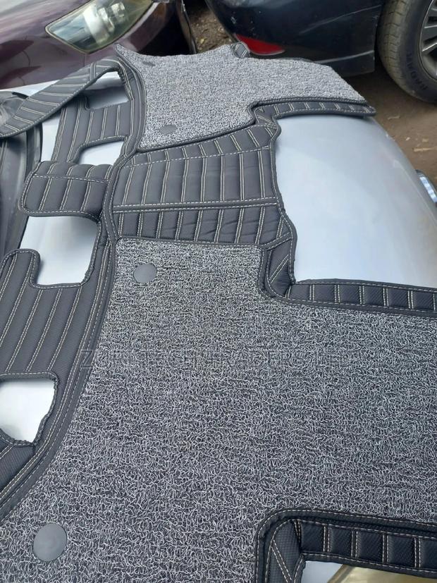 Customised Prado Floor Mats - thumbnail 6