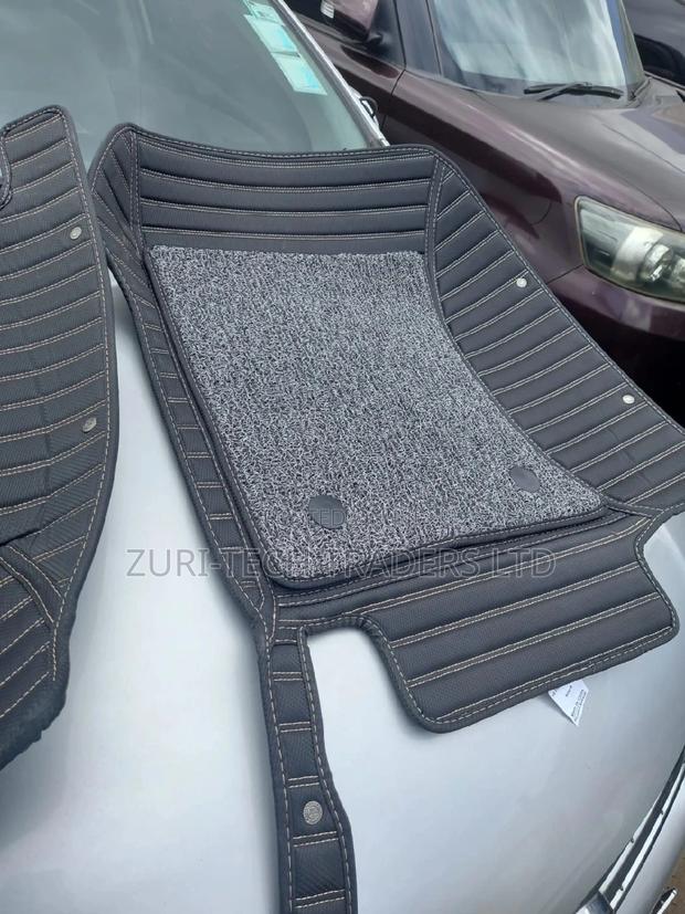 Customised Prado Floor Mats - thumbnail 8