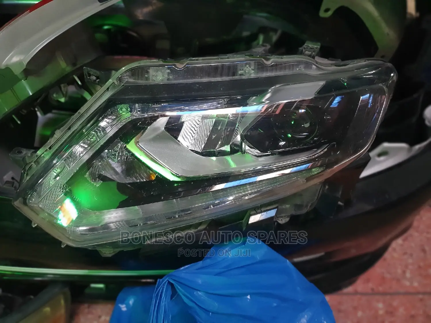 Nissan Extrail New Model NT32 Headlight Xenon