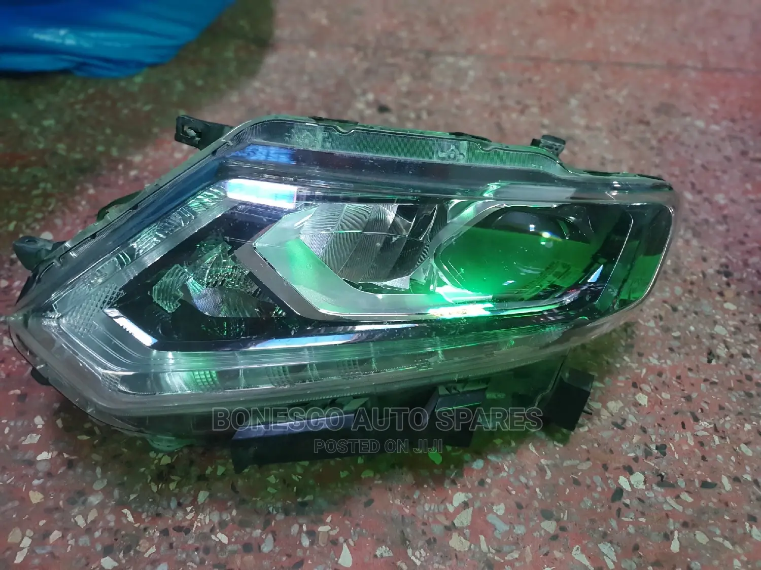 Nissan Extrail New Model NT32 Headlight Xenon