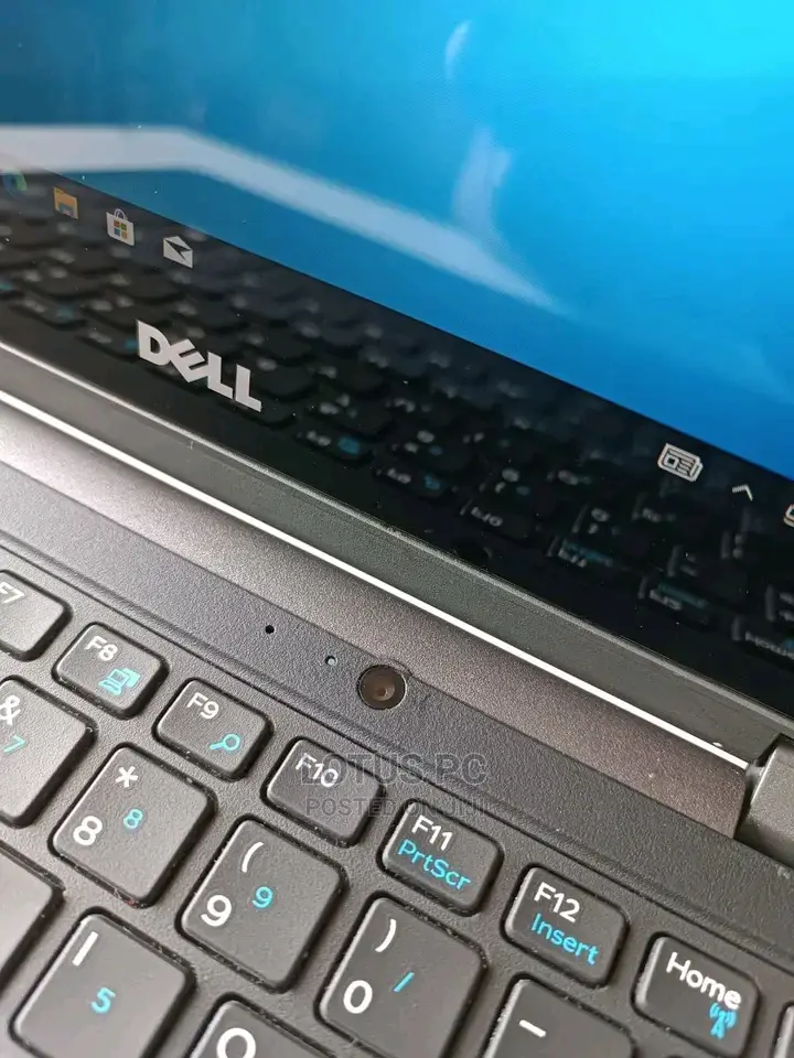 Laptop Dell Latitude 11 3189 4GB Intel Celeron SSD 128GB