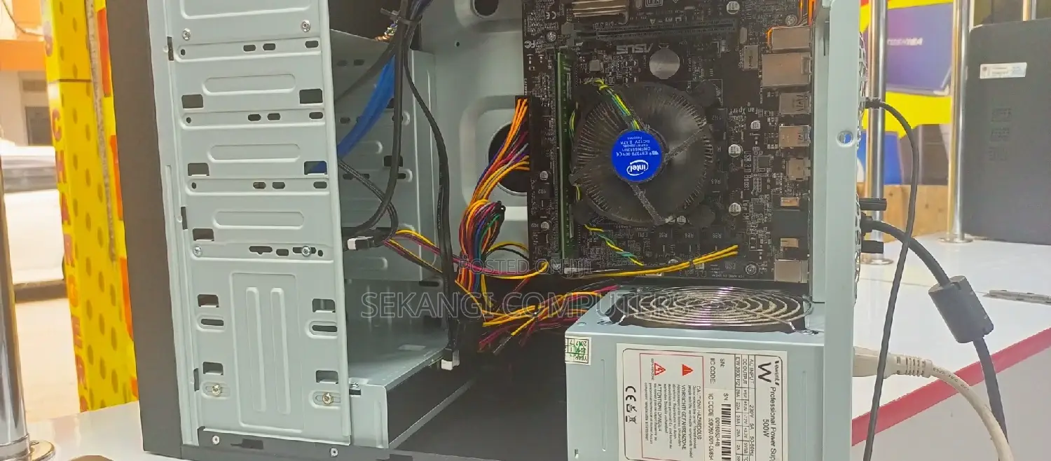 Desktop Computer Asus 8GB Intel Core I5 HDD 500GB