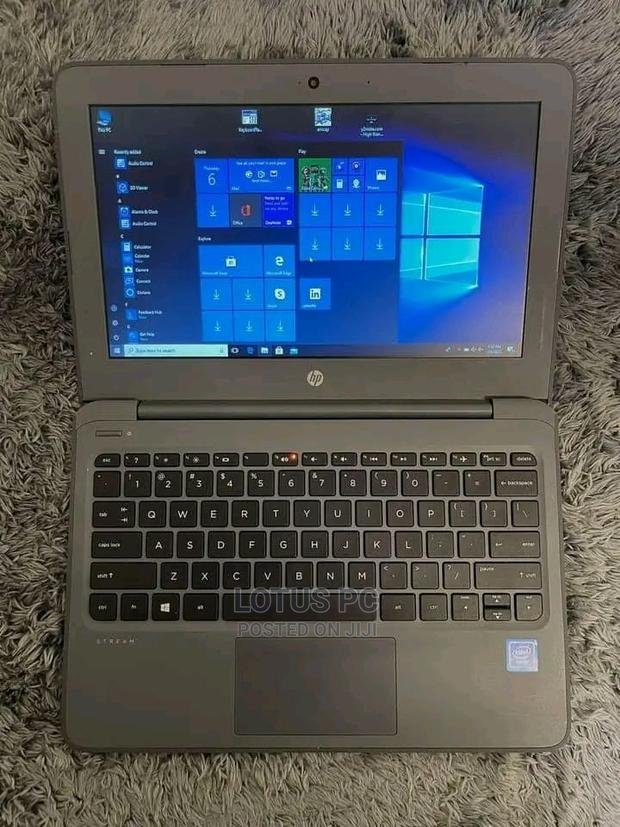 Laptop HP Stream Laptop 4GB Intel Celeron SSD 60GB - main view