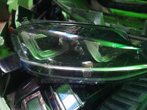 VW Golf MK7 Right Xenon Headlight Assembly (TSI/ FSI)