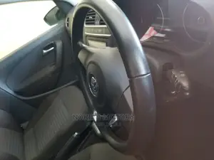 Volkswagen Polo 2014 Black