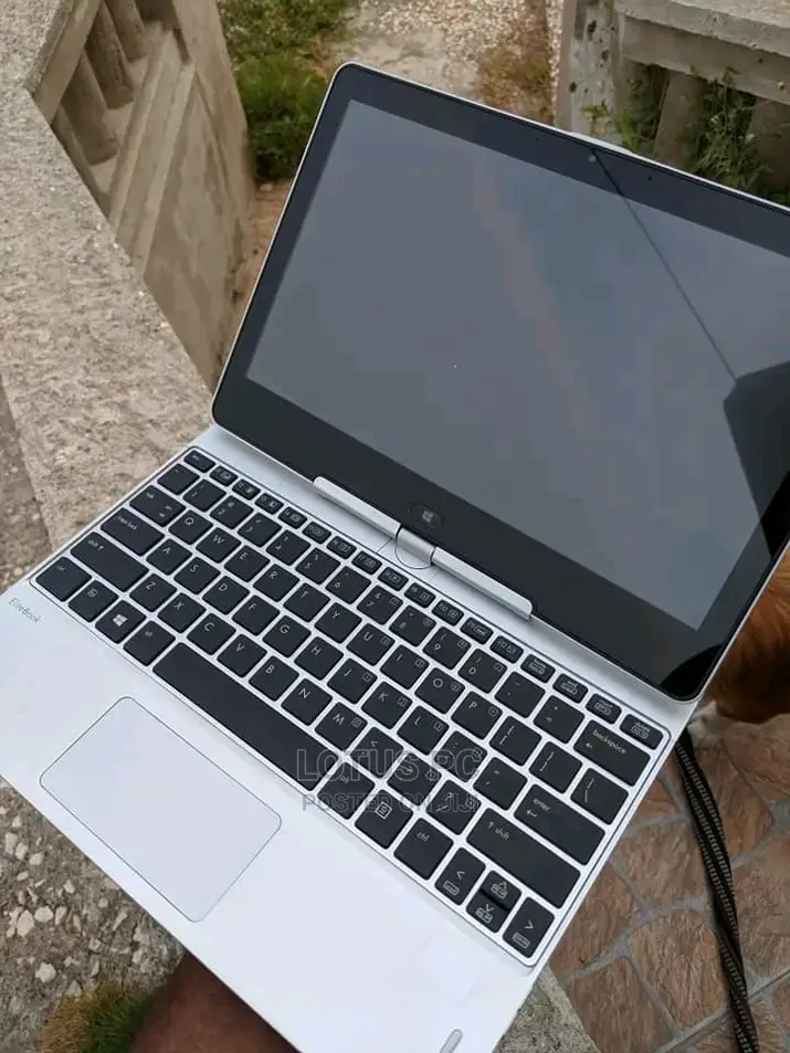 Laptop HP EliteBook Revolve 810 G3 Tablet 8GB Intel Core I7 SSD 256GB
