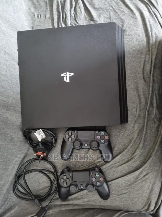 Play Station 4 PRO USED VERSION - thumbnail 6