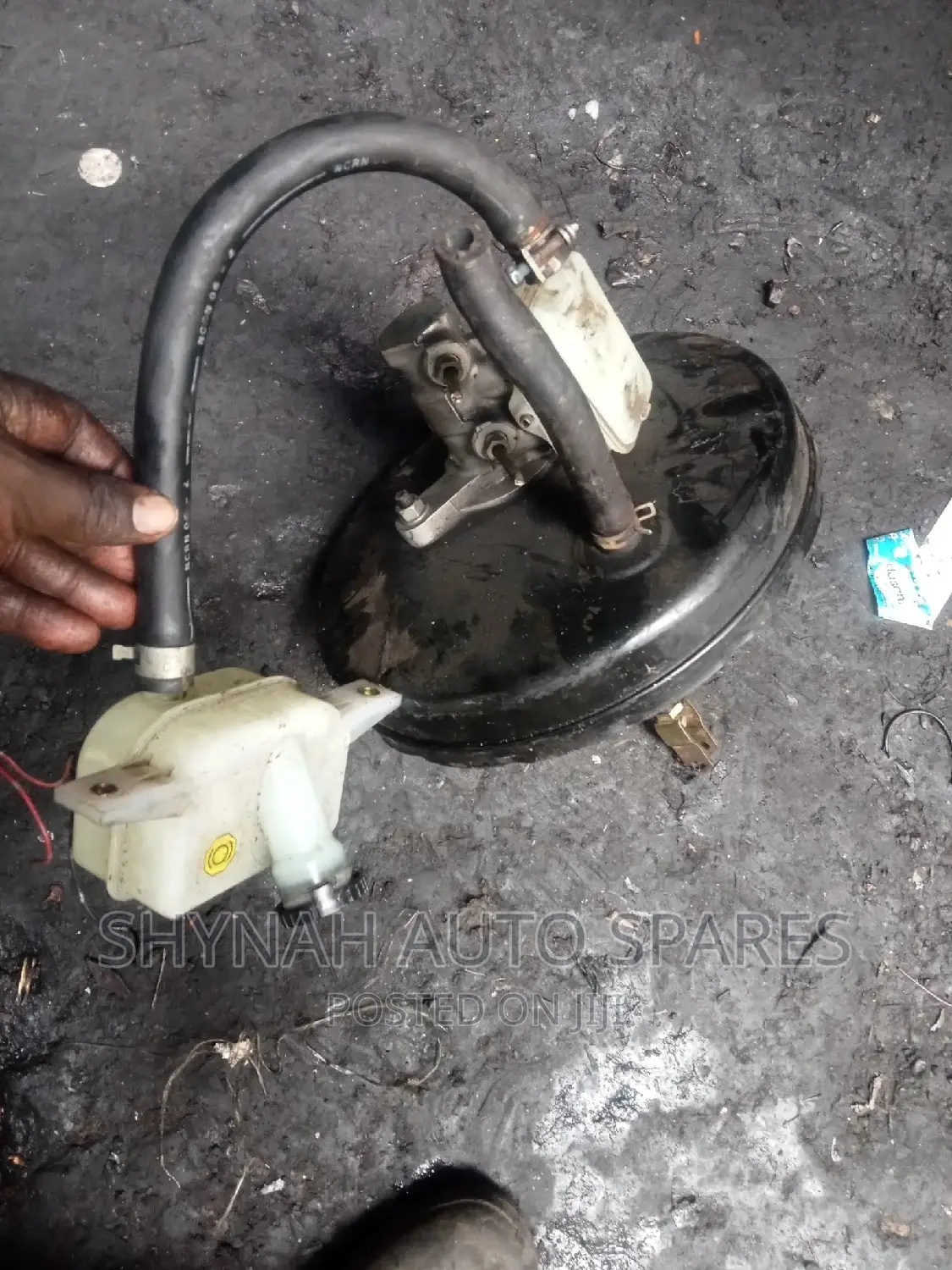Nissan Serena Brake Master Cylinder and Booster Complete