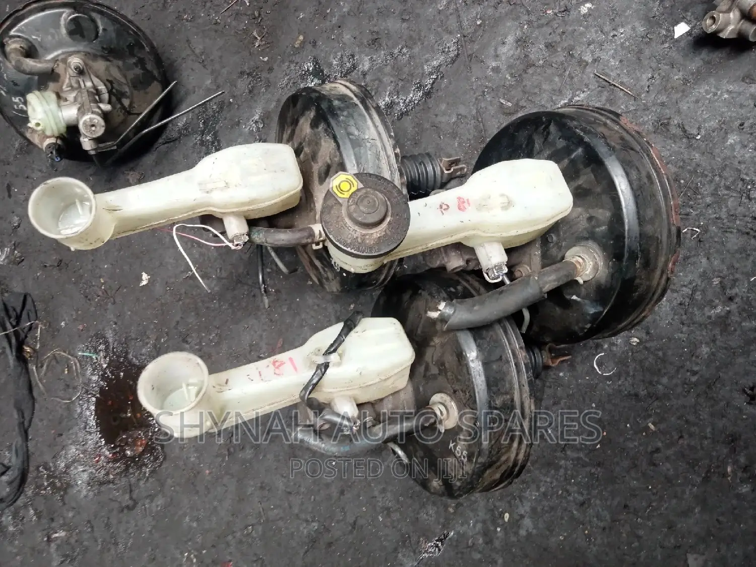 Brake Master Cylinder and Booster Complete Toyota Sienta Old