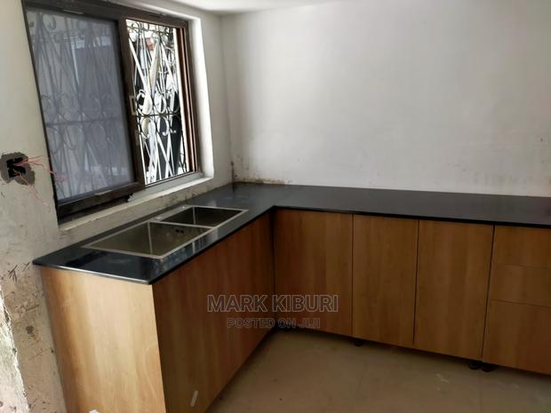 Black Granite Top - thumbnail 2