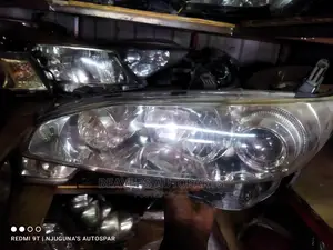 Wish 2012 Non Zenon Headlight