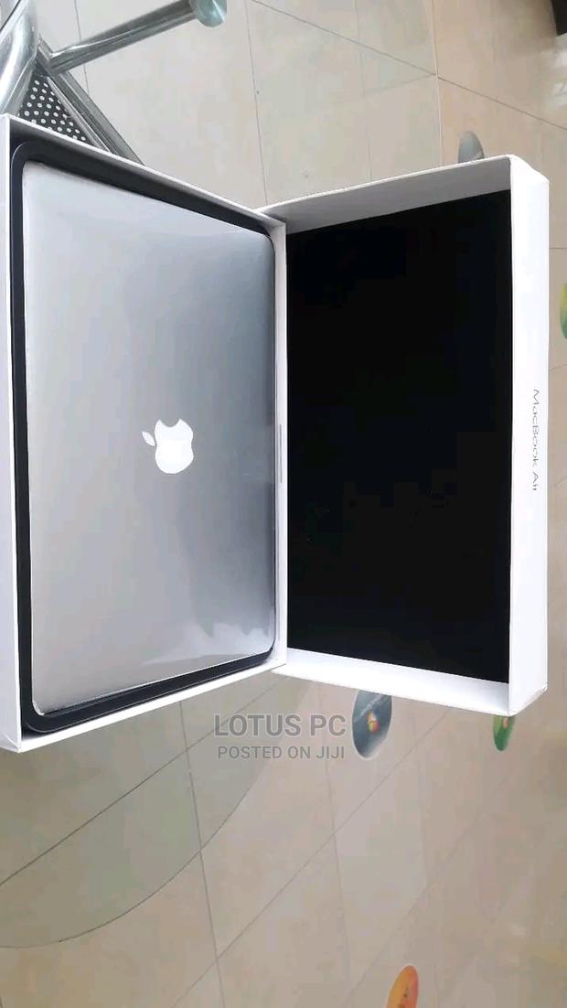 Laptop Apple MacBook Air 2017 8GB Intel Core I5 SSD 256GB