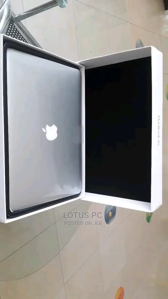 Laptop Apple MacBook Air 2017 8GB Intel Core I5 SSD 256GB