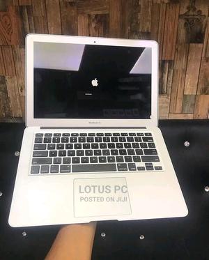 Laptop Apple MacBook 2017 8GB Intel Core I5 SSD 256GB - main view