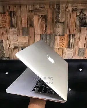 Laptop Apple MacBook Air 8GB Intel Core I5 SSD 256GB