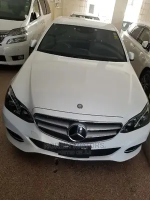 Mercedes-Benz E300 2015 White