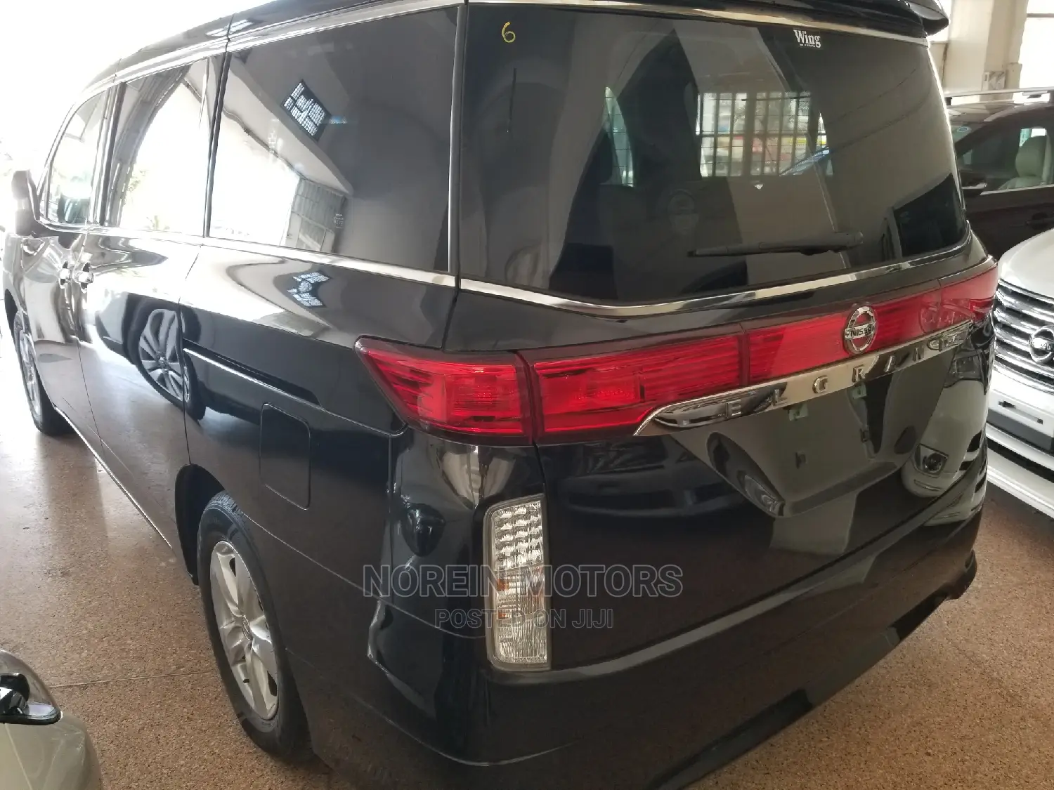 Nissan Elgrand 2015 Black