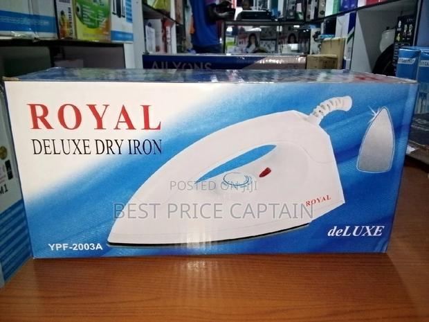Royal Deluxe Dry Iron - main view