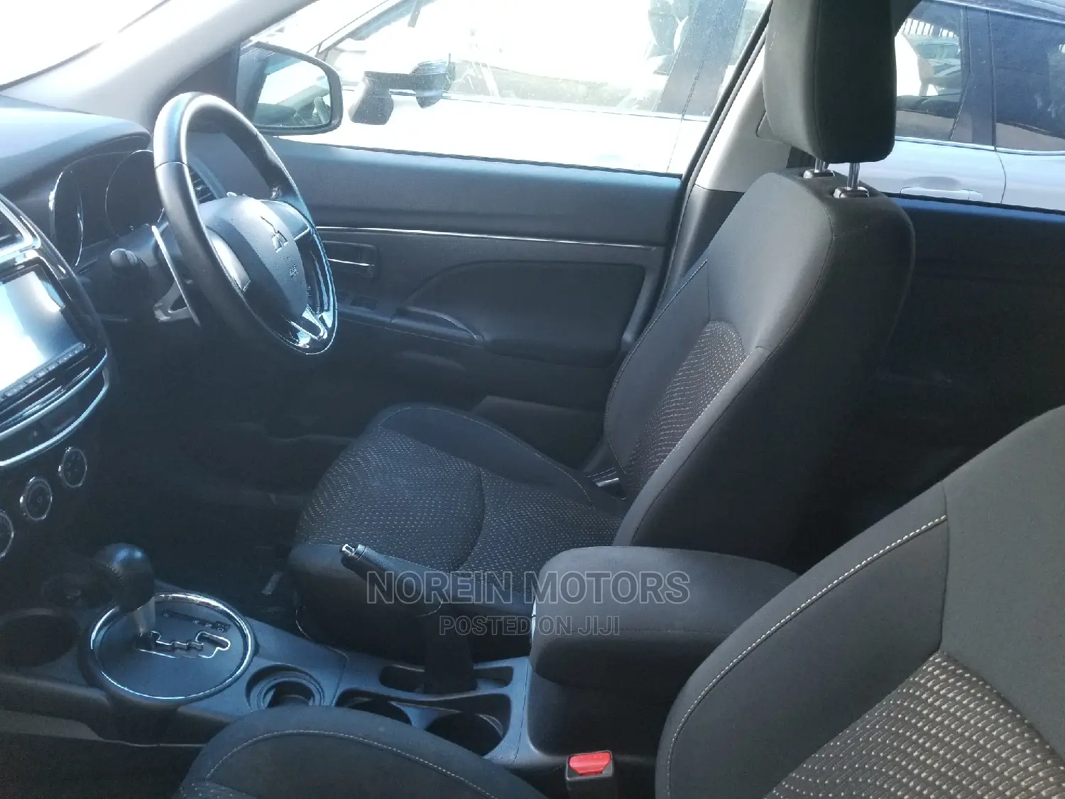 Mitsubishi Outlander 2015 Silver