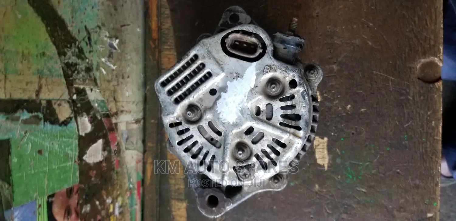 Toyota 4a/4e Alternator for Ae90, Ae91.