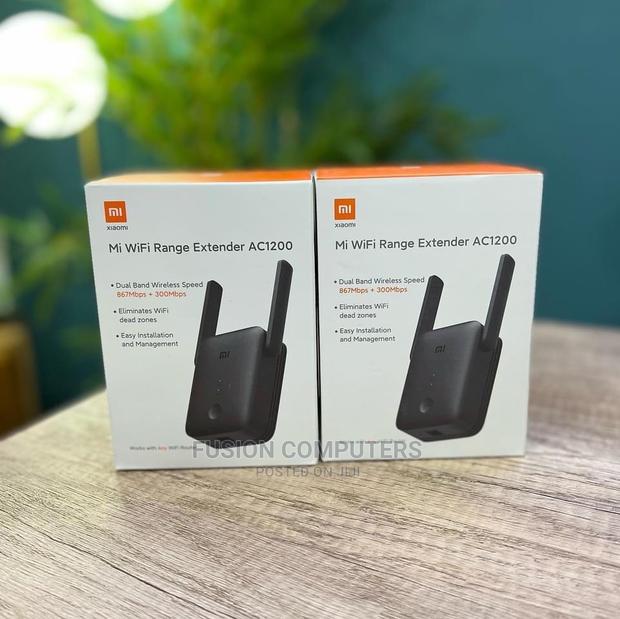 Mi Wifi Range Extender AC1200 - main view