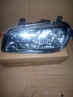 HEADLAMP TOYOTA RAV 4 Old Model