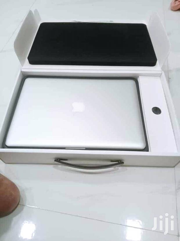 Laptop Apple MacBook Pro 4GB Intel Core i5 HDD 500GB - thumbnail 3