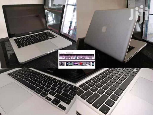 Laptop Apple MacBook Pro 4GB Intel Core i5 HDD 500GB - main view