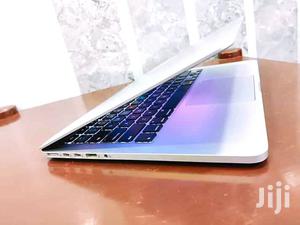 Laptop Apple MacBook Pro 4GB Intel Core i5 HDD 500GB