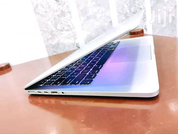 Laptop Apple MacBook Pro 4GB Intel Core i5 HDD 500GB - thumbnail 3