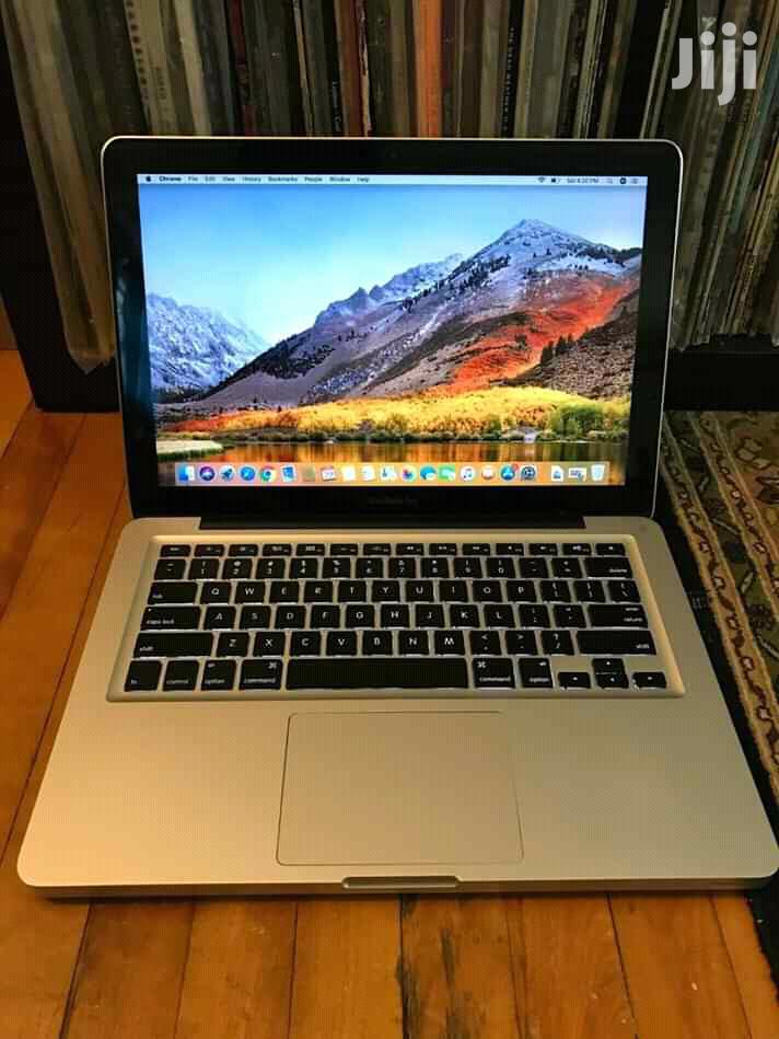 Laptop Apple MacBook Pro 4GB Intel Core i5 HDD 500GB