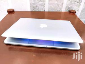 Laptop Apple MacBook Pro 4GB Intel Core i5 SSD 256GB