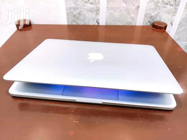 Laptop Apple MacBook Pro 4GB Intel Core i5 SSD 256GB - thumbnail 4