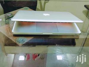 Laptop Apple MacBook Pro 4GB Intel Core i5 HDD 500GB