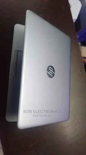 Laptop HP 14-Dq1088wm 4GB Intel Celeron 500GB