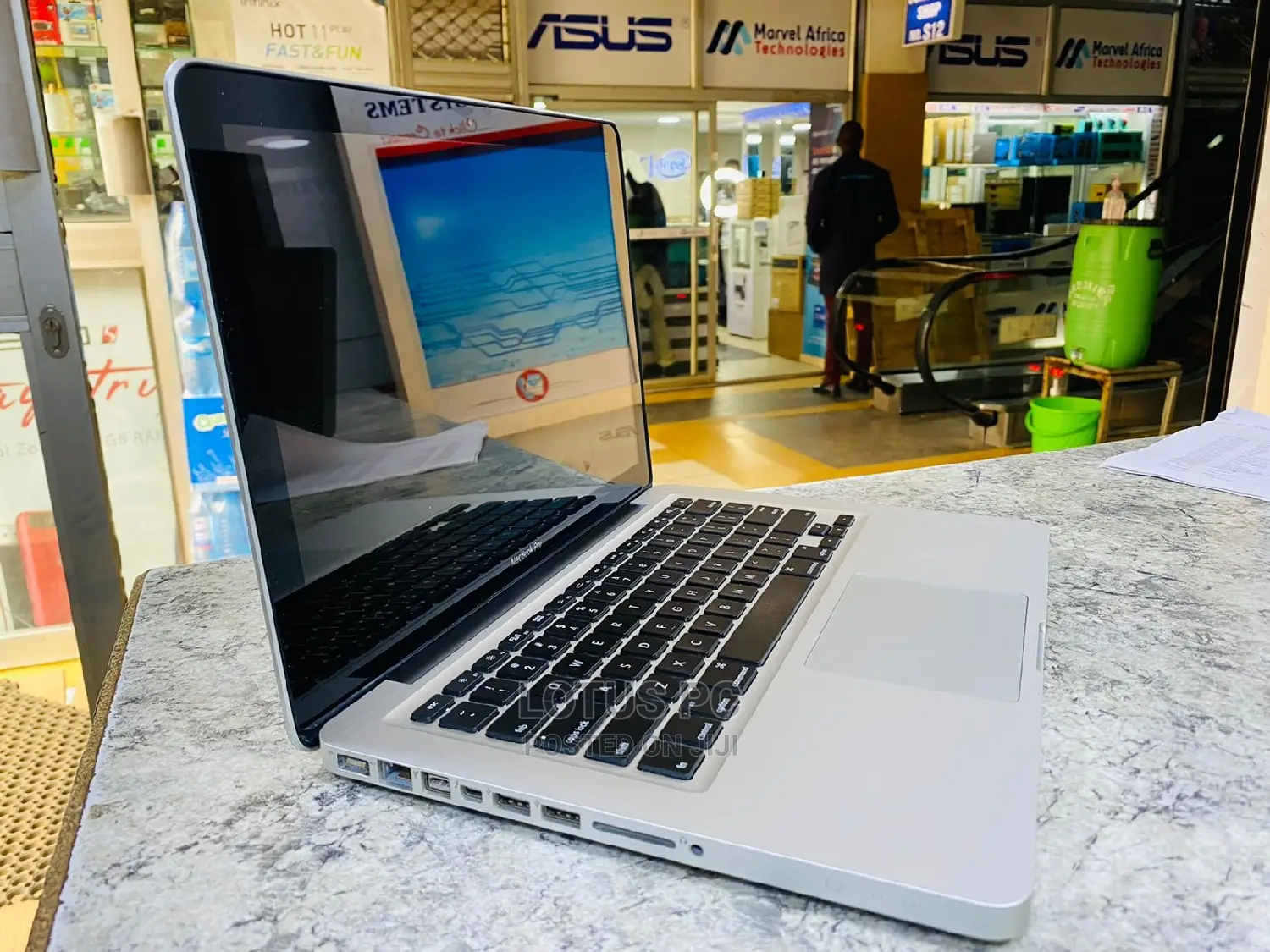 Laptop Apple MacBook Pro 2012 4GB Intel Core I5 HDD 500GB