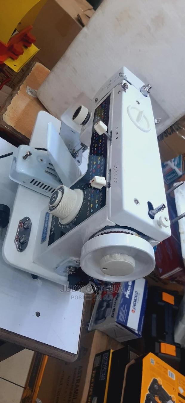 Jukky Zigzag Machine - main view