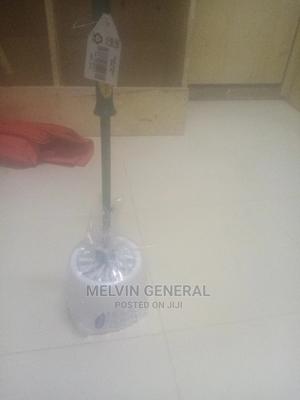 Toilet Brush - thumbnail 2