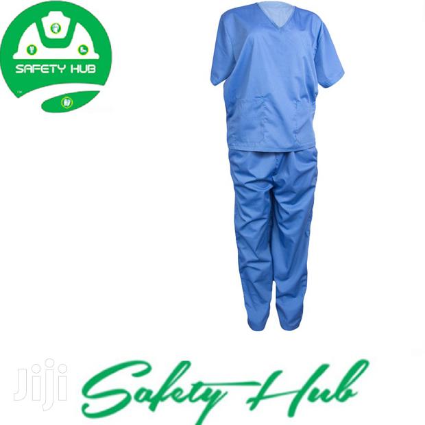 Medical Scrubs - thumbnail 2