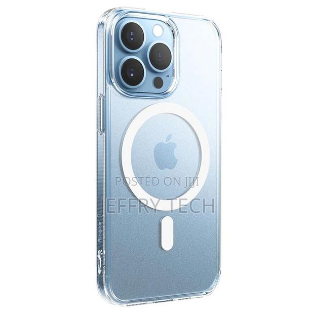 Magnetic Hybrid Case for iPhone 13 Pro - thumbnail 2