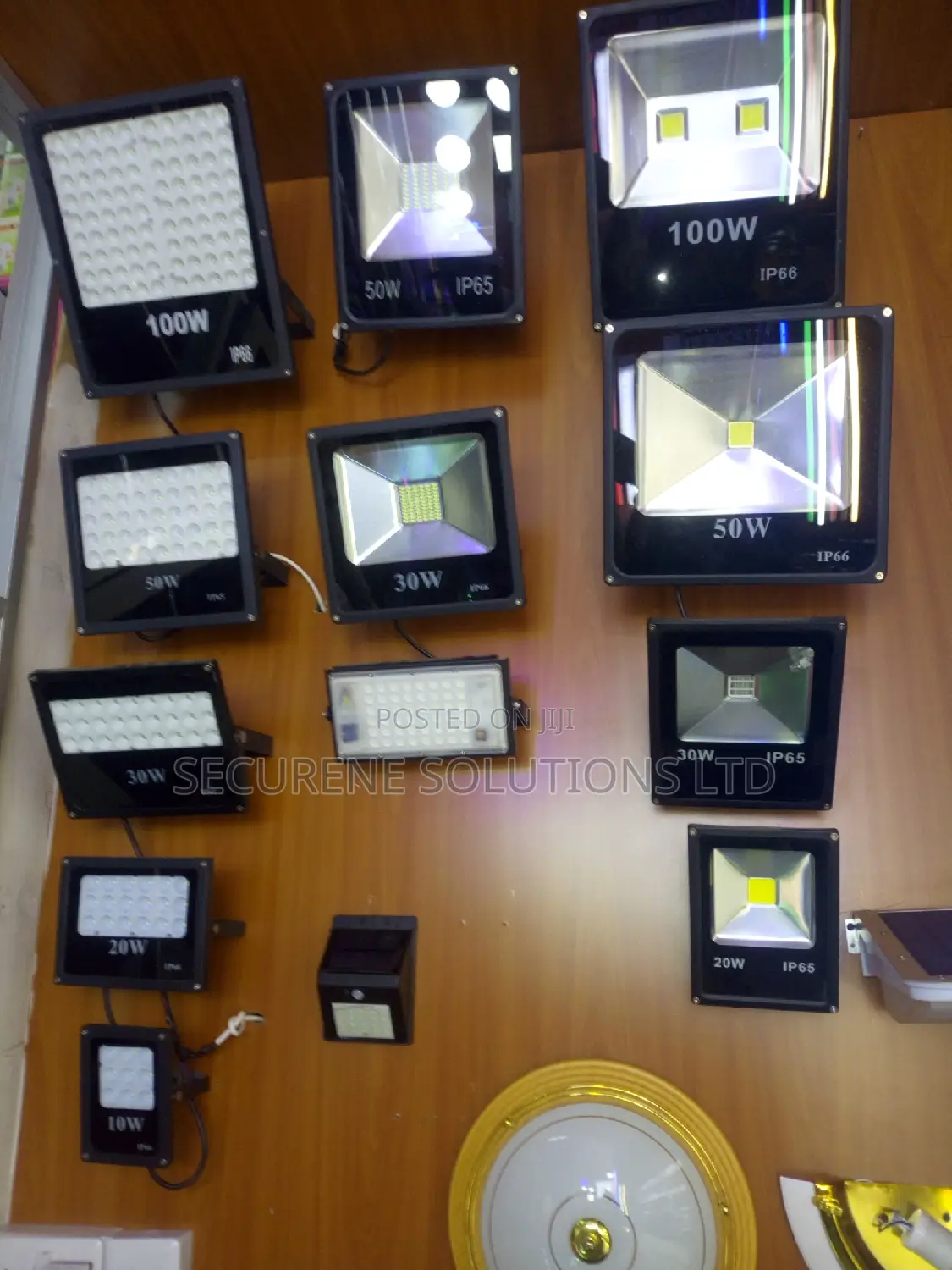 LED Flood Lights - Warm White 10W / 20W / 30W / 50W