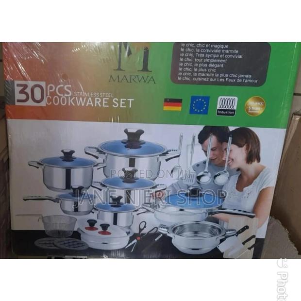 30 Pieces. Of Cooingware