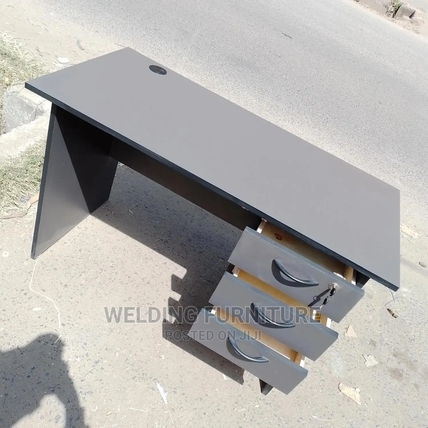 Office Desk
