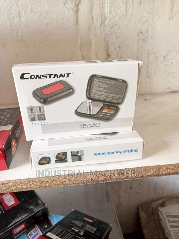 Gold Weighing Scale (Constant) - main view