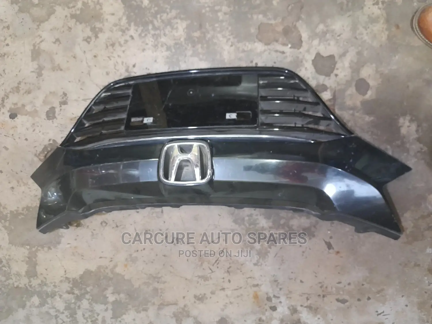 Honda Vezel Grill